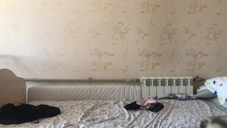 Horny Fuck Bitches: 내가 네 작은 18살 자발적인 창녀가 되게 해 줘