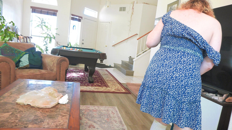 Erin Electra: Beste milf stiefmoeder neukt de harde pik van stiefzoon tijdens...