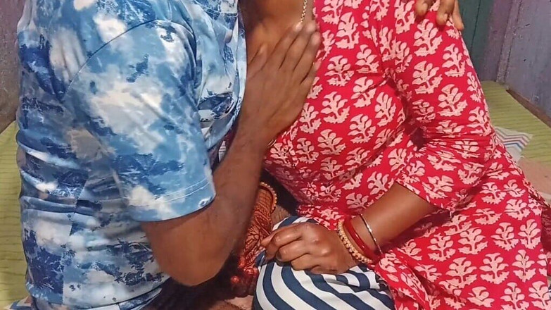 Puja bhabhi hot: 제발 날 따먹어. 내 보지는 너 따먹고 싶어. 내 보지를 핥아주세요. 경로 1