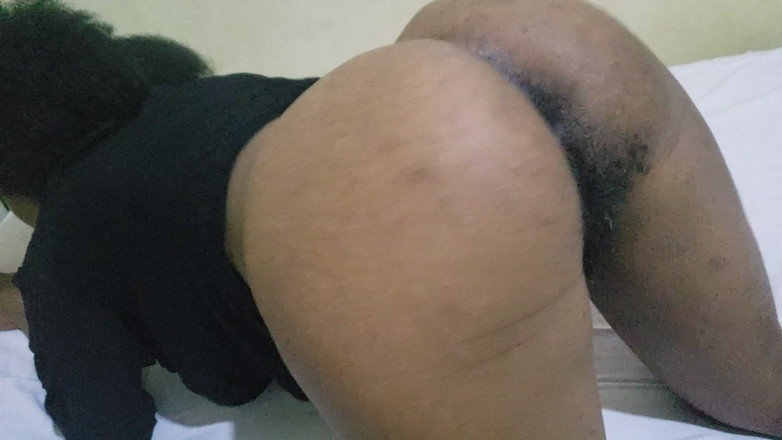 Lovemina: Tante semok ini selalu sange berat!