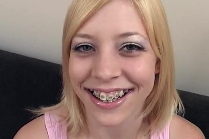 Top Web Models: Leah Luv - enorme pau pov boquete e enorme porra facial