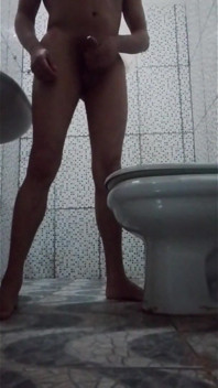 Batendo Punheta Pensando Na Amiga Da Minha Namorada