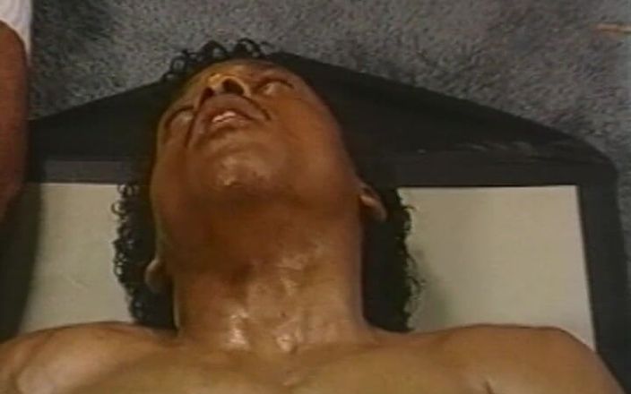 Gay RetroX VHS: Ragazzo infuocato lussuria scambio 3