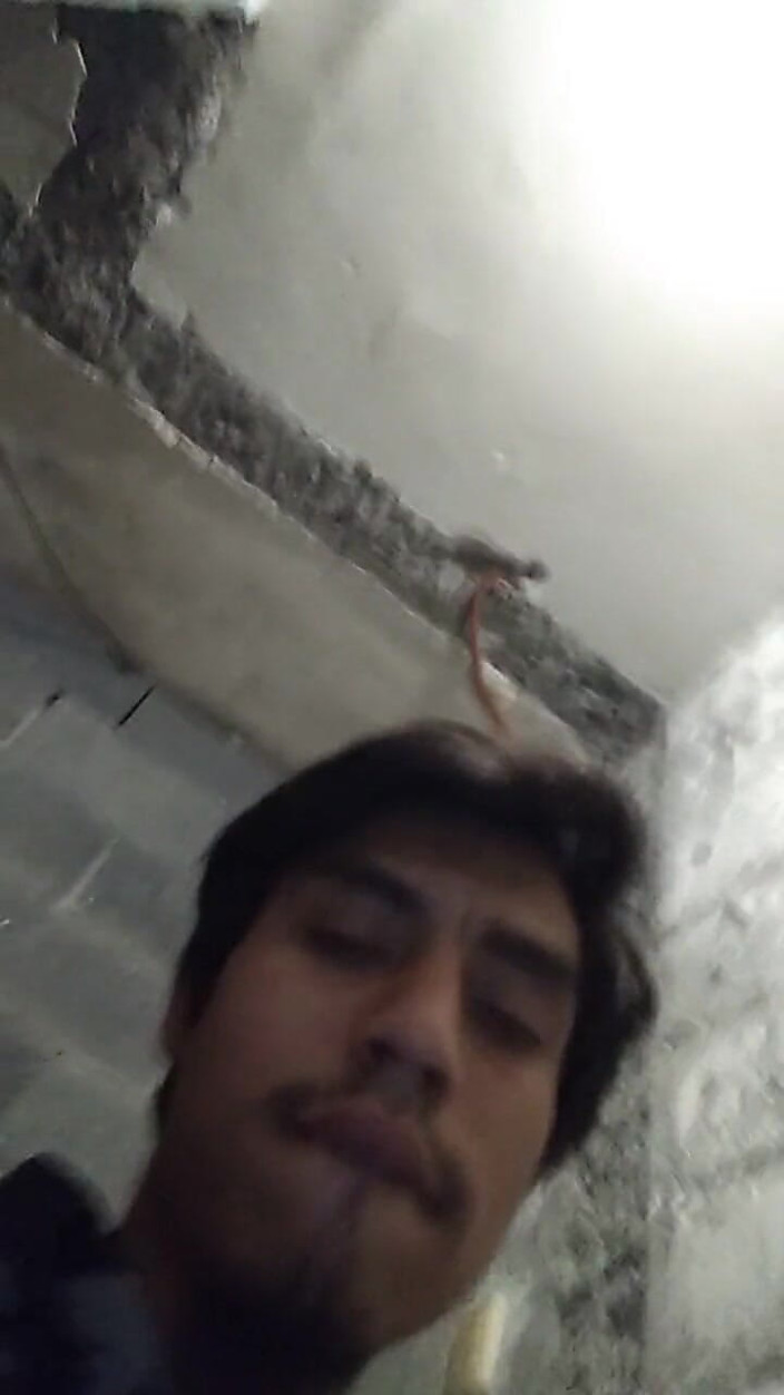 AlexAlejandro13: Cewek sange ini dientot habis-habisan di kamar mandi sampai matanya...