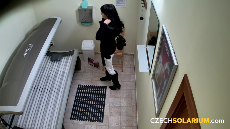 Czech Solarium: Czech Solarium 35: หีกับหีบนจอเต็ม