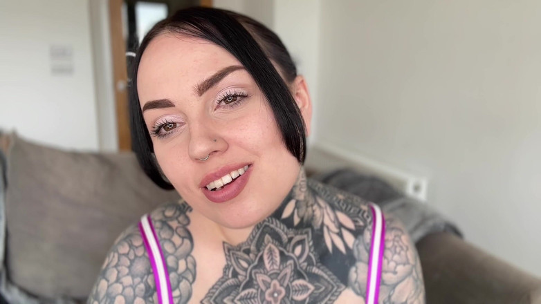 Miss Valentina: Чувственная инструкция по