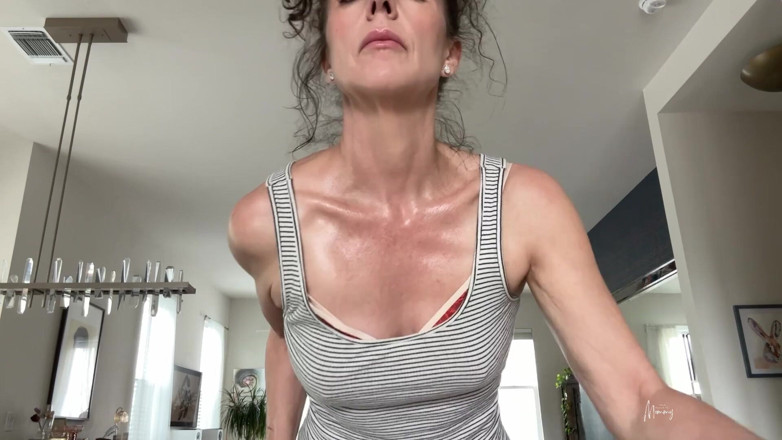 YourFavoriteMommy: Help Your Stepmom