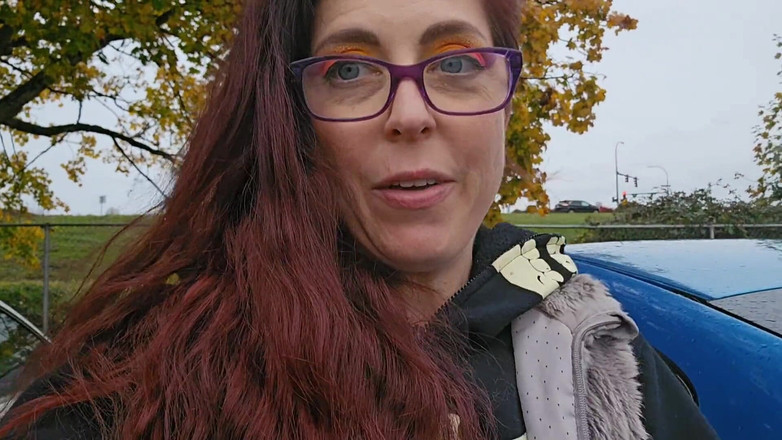 Nerdy_faery: Petualangan kencing di tempat sampah, dermaga, dan toilet umum