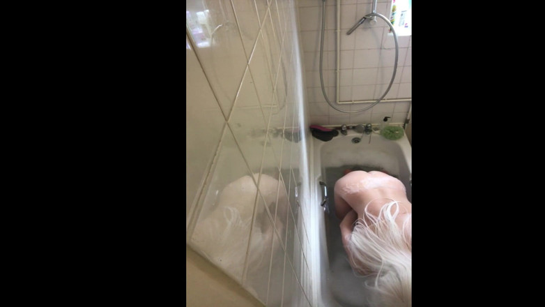 TGIRLMaryJane: Secret clip