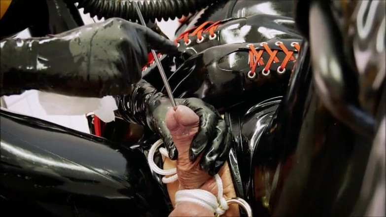 Lady Luciana Di Domizio: Perverse rubberplay 1