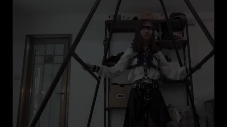 OrangeXXOO: Jk Stepsister's Suspension Breathing Control Experience