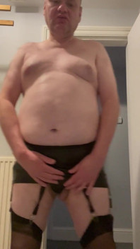 Moje těsná černá sukně