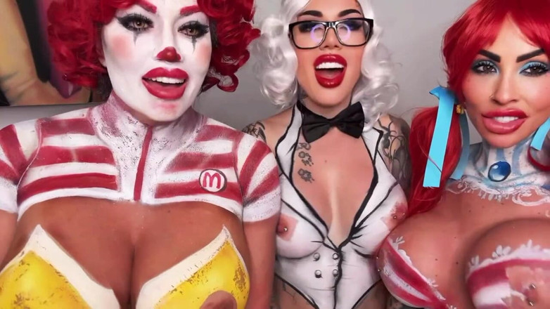 Lacey Jayne Official: Halloween Dildo JOI with Friends