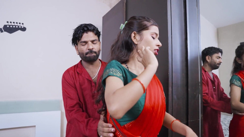 Aaka: Tharki Tailor 21-year-old Tight Chuted Girl on the Pretext of Taking...
