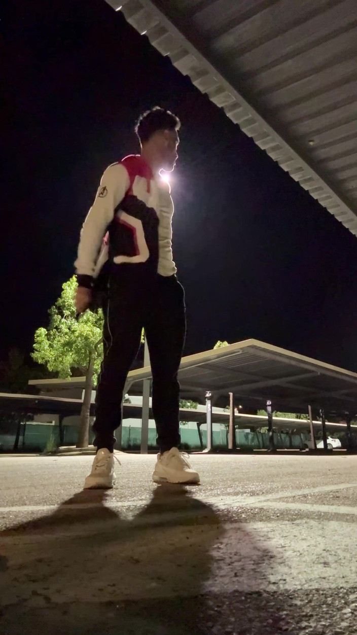 Paul Williams: 裸体走路更有趣