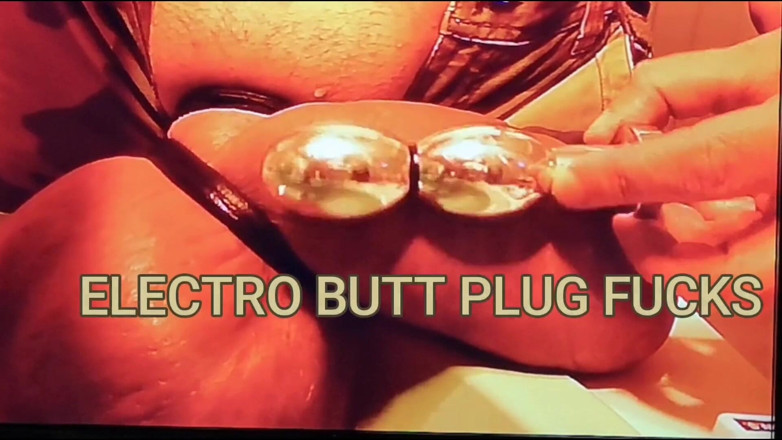 Monster_Meat_: L'elettro plug anale scopa il mio cazzo in silicone