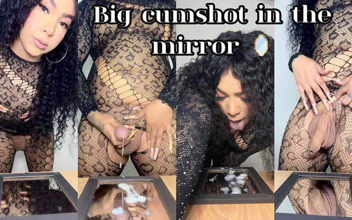 JessieRoss: Big Cumshot in the Hand Mirror