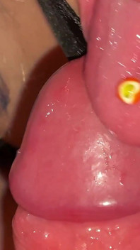 I Decided to Satisfy My Roommate with a Blowjob and All This in Close-up