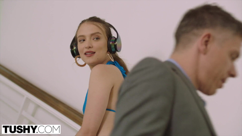 Tushy: TUSHY - Hipster teen gapes for a married man