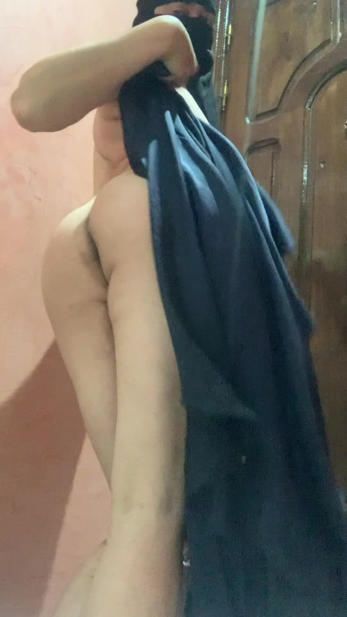 Chahraazad: 大屁股 Femboy marocaine
