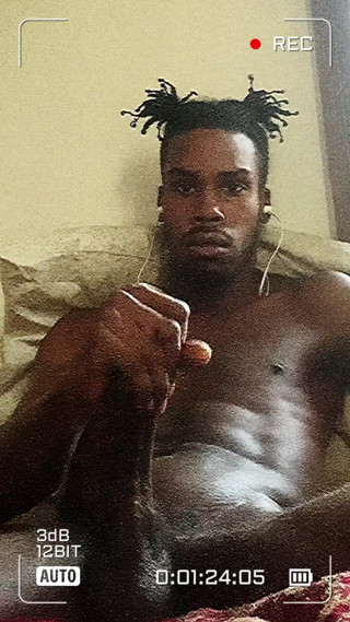 Prettyboy J: This nut was goldy