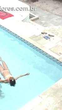 Boy films shameless friends naked in the pool