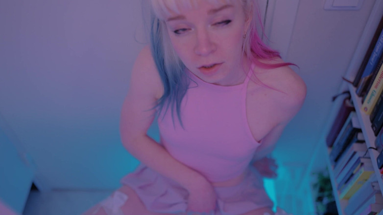 Jolie Lyon: Bạn bè của anh trai sử dụng tất cả các...