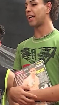 クソ男たち シーン3_muscular近所の男がお互いのお尻を犯す
