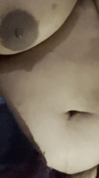 India mostrando grandes tetas