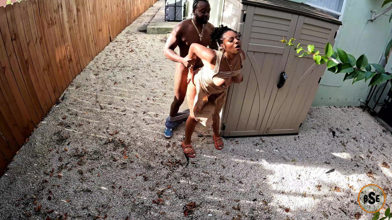 Blackstar xxx: Black Couple Got Caught Fucking Outside on Camera