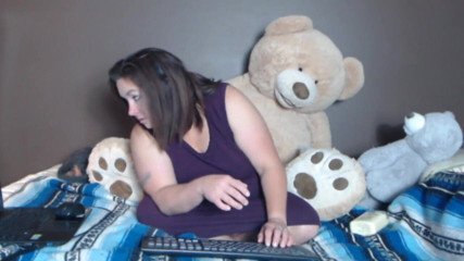 SexyNEBBW: Sexy grandota en vivo en cam serie - pt 3