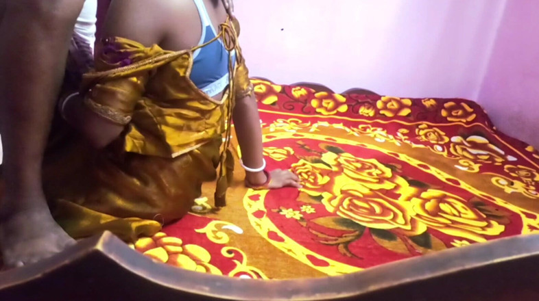 Sumaj: De belles filles bengalaises se font baiser
