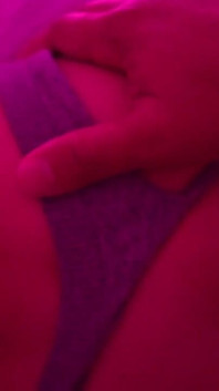 Teddy Tarantino attend toute sa vie pour baiser son meilleur ami Jc Wilds