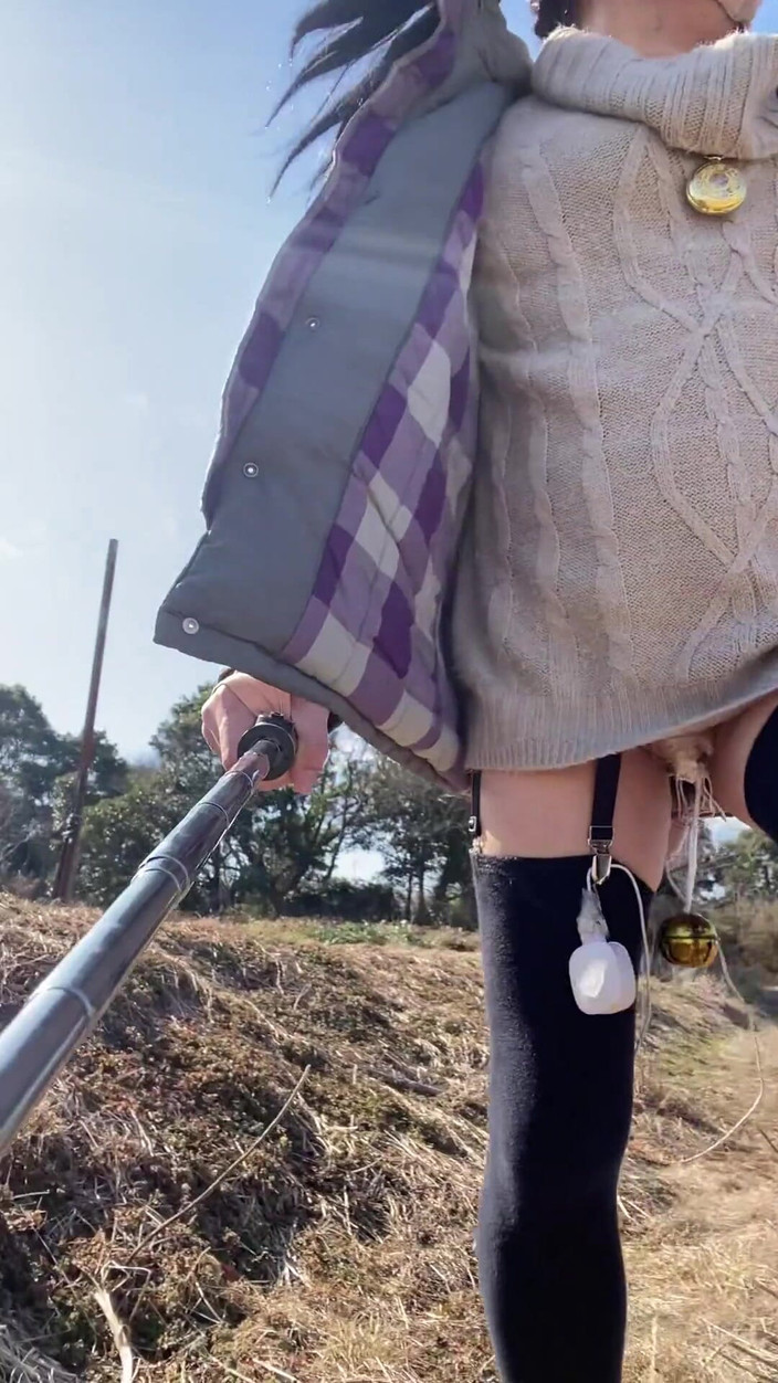 megu2002: No.106 Winter Country Road, My Own Free Time