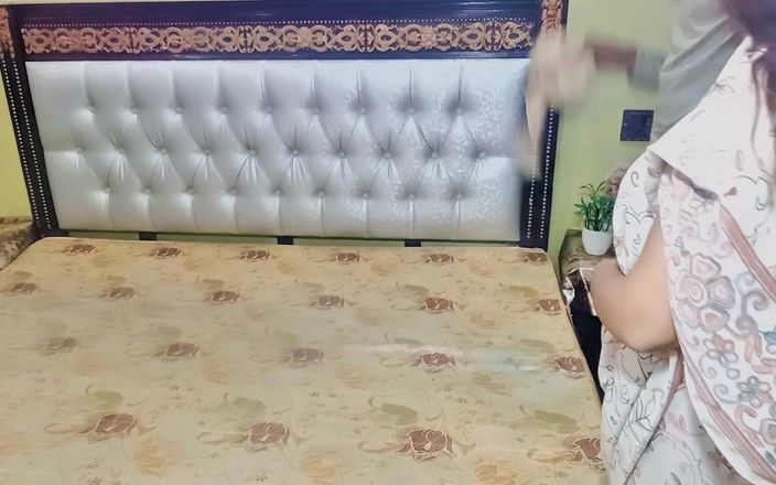 MehwishButt: Mehwish Жопа делает минет слуге большой хуй трахнутый жесткий слуга сперма на ее большую задницу лучший секс индийской дези, хинди аудио
