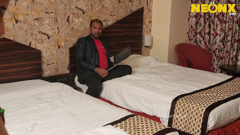 Indian Savita Bhabhi: Desi gangu-zimmermädchen doggystyle-sex