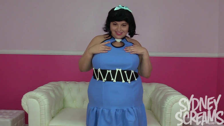Sydney screams fetish: Betty Rubble จะทําให้เตียงของคุณเป็นหิน
