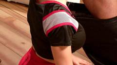 Busty X: Prsatá teenagerka miluje velké ptáky