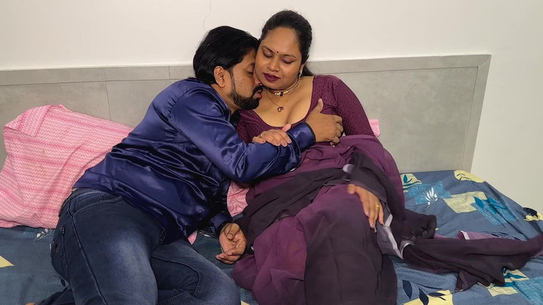 Pyari gudiya: Married Husband Has Sex with Ex-girlfriend When She Doesn't Have...