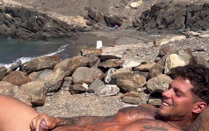 BoyGym: Pisse in mein eigenespecs und gesicht