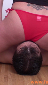 Panty Facesitting