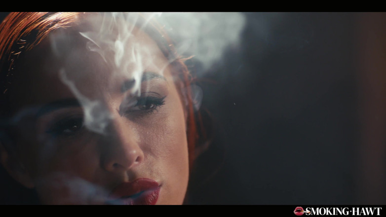 Smoking Hawt: 오드리 리드