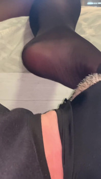 Slave Worships Mistress's Feet