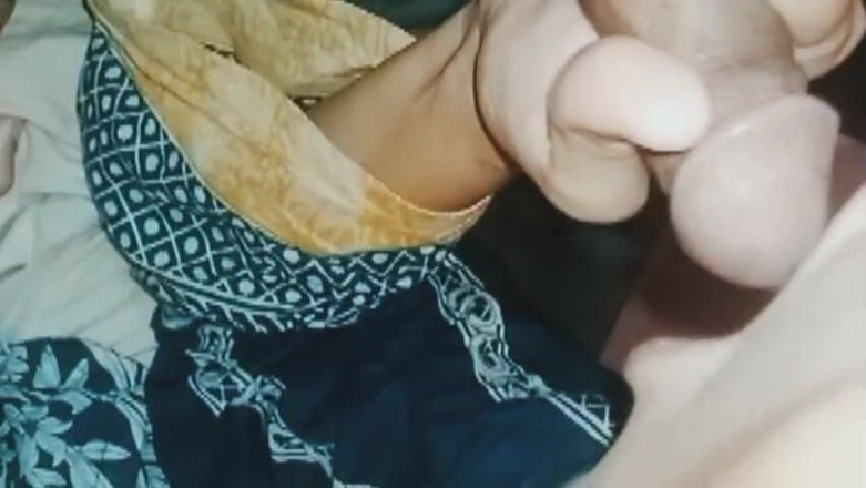 SHAKRATASNEEM: Dasi sexy, so heiß, schöner arsch, dickes arschloch, sehr titten,...