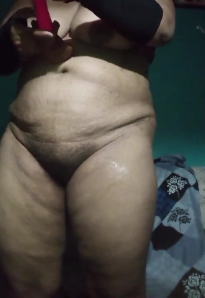 Savita sex video: Today Savita Bhabhi Full Enjoy with Vibration Dildo