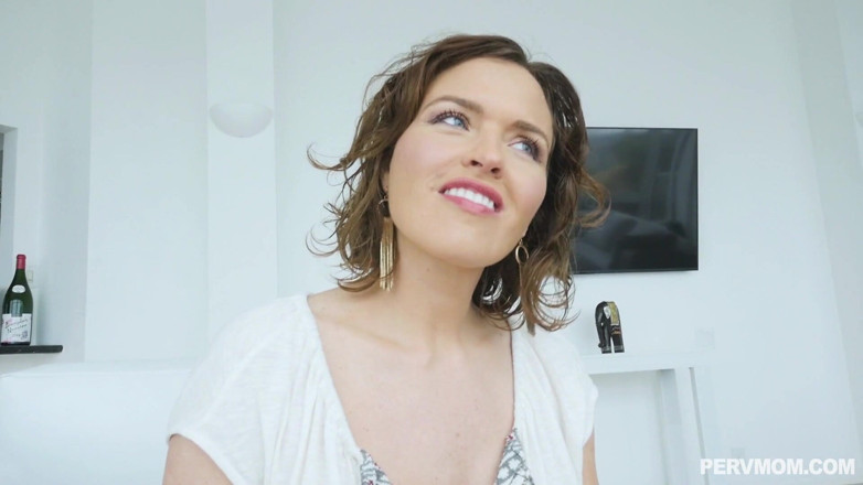 PervMom: Krissy Lynn Perv 엄마의 대물 자지 포르노 비디오