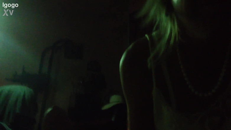 Sandra Sharapoff: Seks Amatir