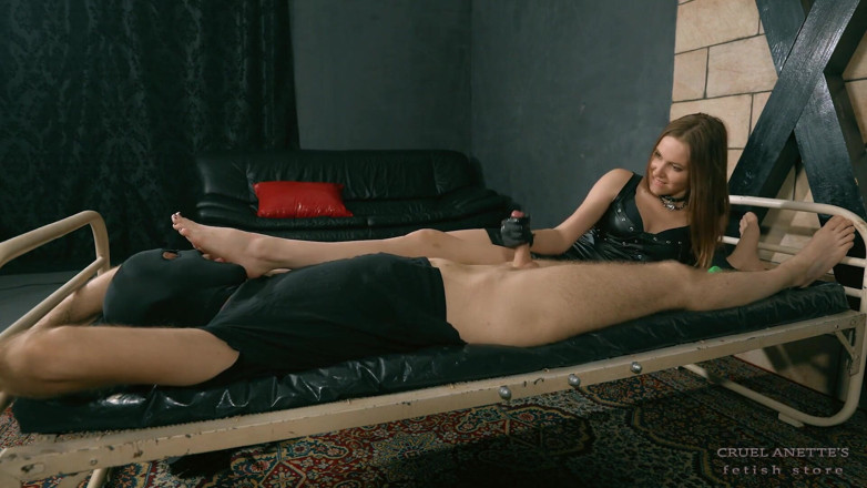 Cruel Anettes fetish world: Szarpanie go