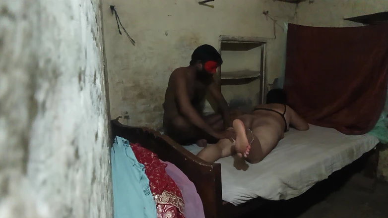 Desi_bhabhi121: Suhaagraat Sex with Virgin Bride, Fucking Sex Big Nipples
