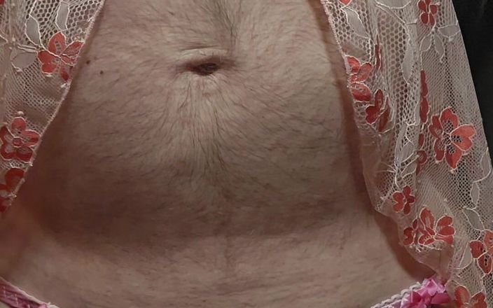 Fantasies in Lingerie: Pembe saten külotumda biraz mastürbasyon eğlencesi